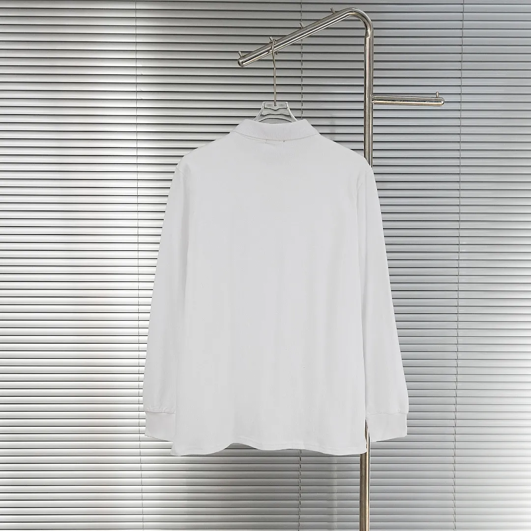 P240 top version (different currencies) You can scan the code to enter the official website Style: Ralph Lauren POLO Ralph Lauren small label embroidery knitted old money style lapel long-sleeved POLO Color: Picture color Size: S-XL Fabric: Pure cotton Accessories: Full set of customized accessories No gender distinction, same style for men and women